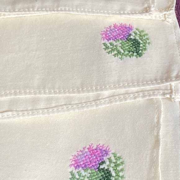 Vintage linen hand embroidered Scottish thistles linens. Set of 4 - Picture 14 of 16